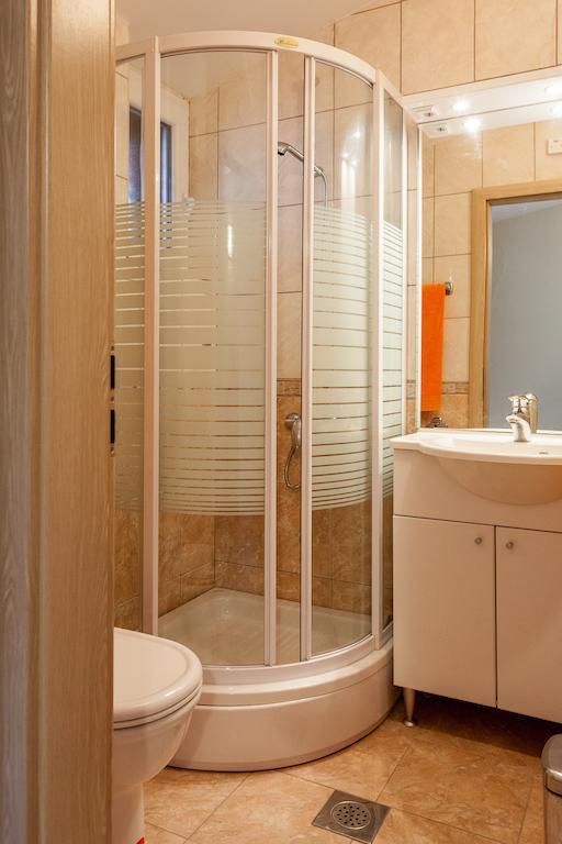 Apartments Toni Omis Phòng bức ảnh